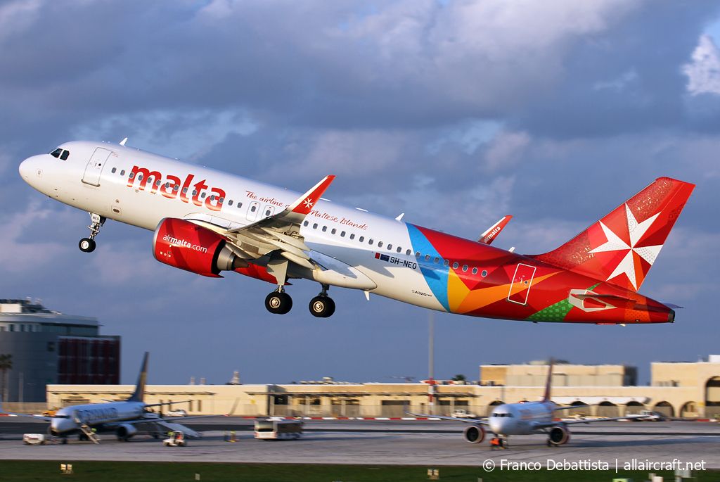 9H-NEO · Airbus A320-251N · (MLA / LMML)