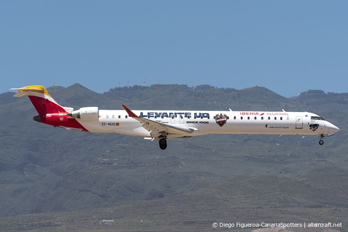 EC-MUG · Bombardier CRJ-1000 · (LPA / GCLP)