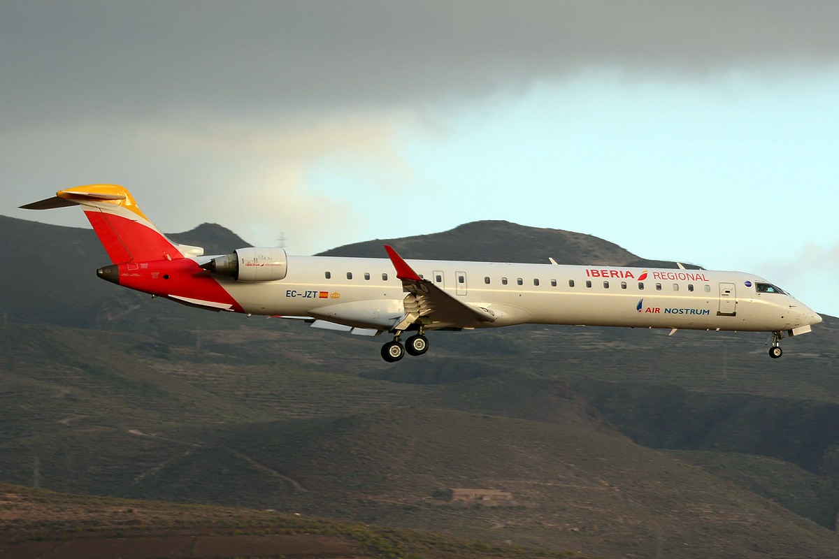 EC-JZT · Bombardier CRJ-900ER · (LPA / GCLP)