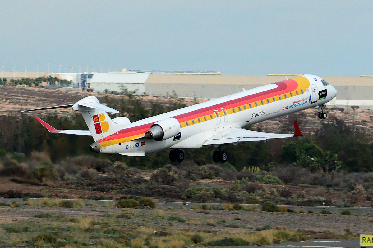 EC-JZU · Bombardier CRJ-900ER · (LPA / GCLP)