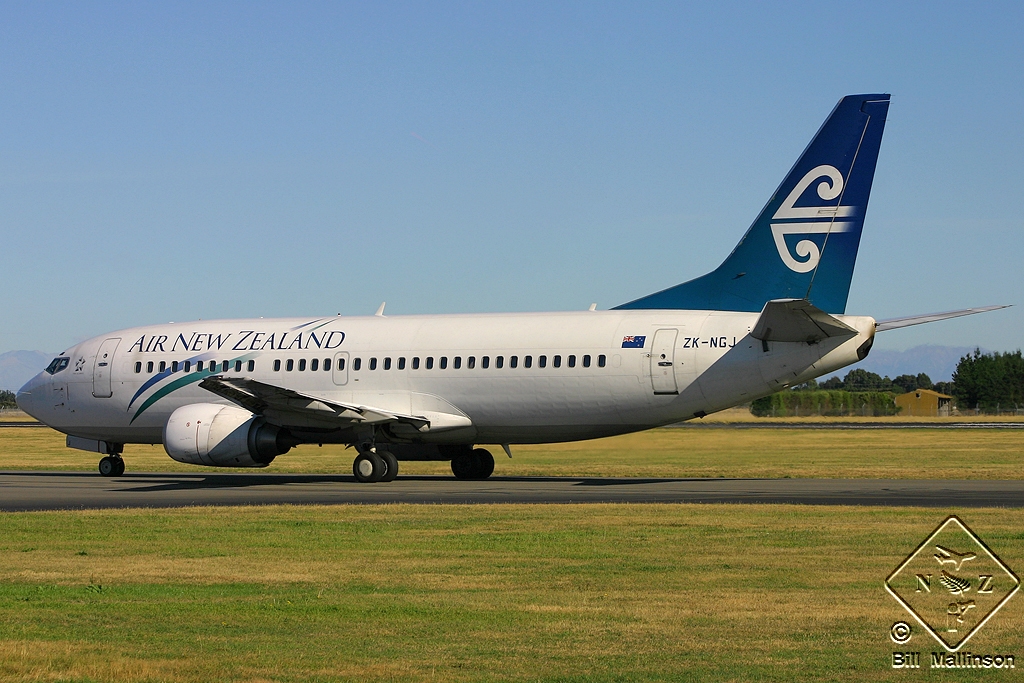 ZK-NGJ · Boeing 737-319 · (CHC / NZCH)