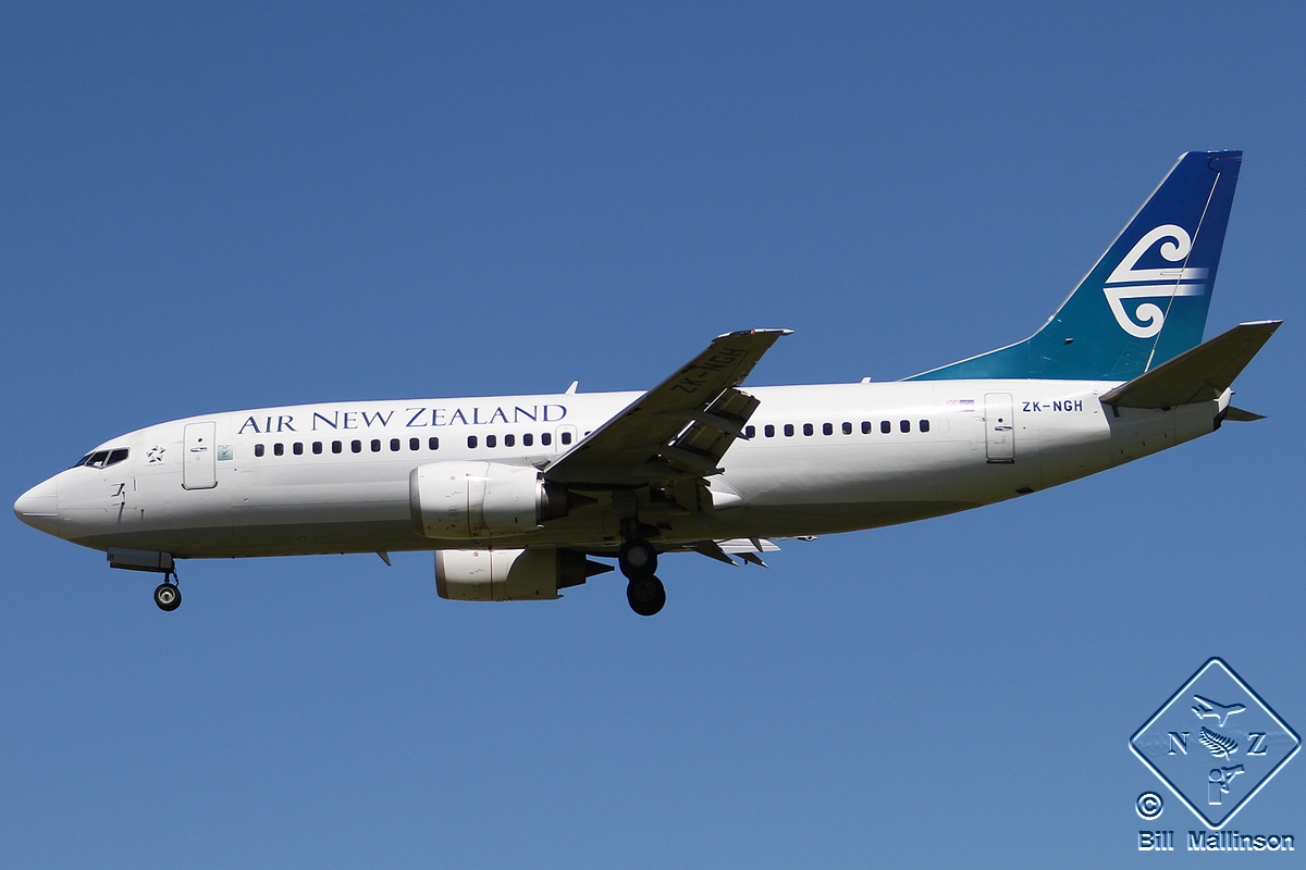 ZK-NGH · Boeing 737-319 · (CHC / NZCH)