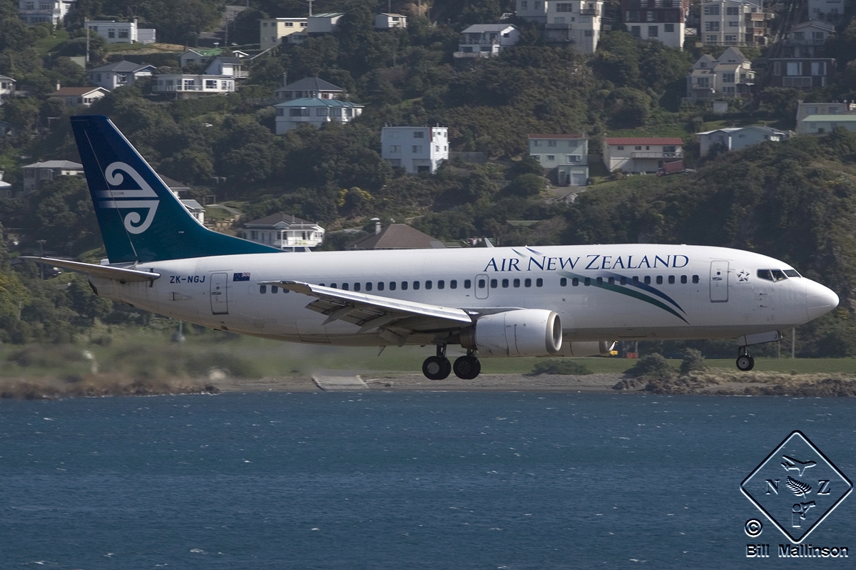 ZK-NGJ · Boeing 737-319 · (WLG / NZWN)