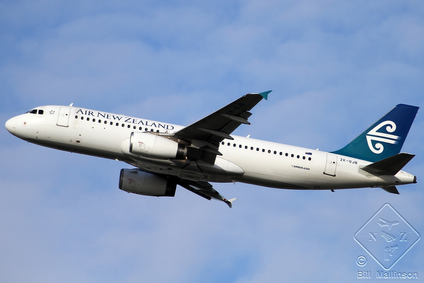 ZK-OJB · Airbus A320-232 · (SYD / YSSY)