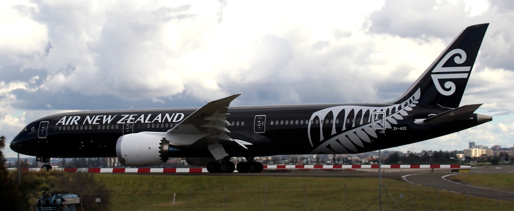 ZK-NZE · Boeing 787-9 Dreamliner · (SYD / YSSY)