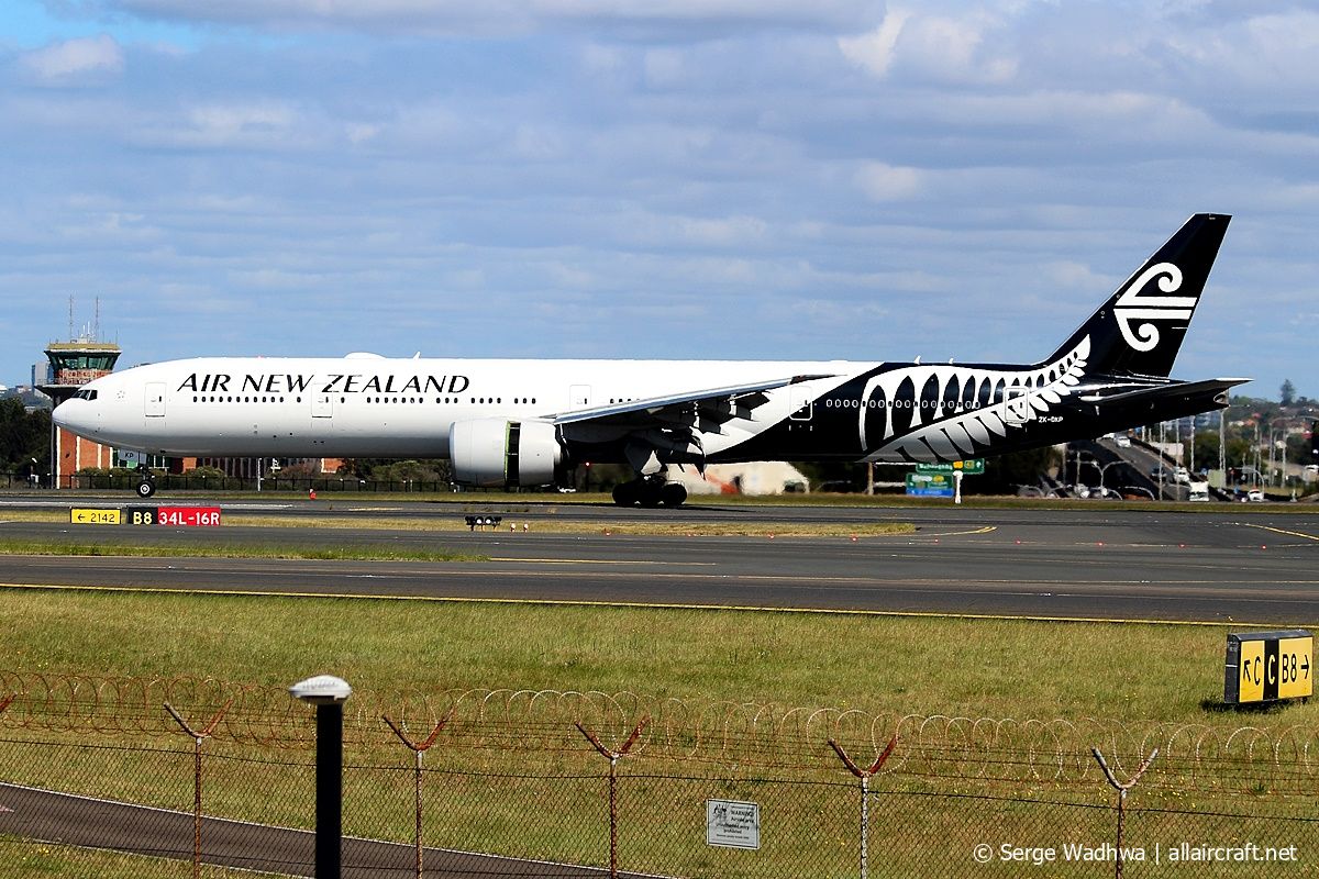 ZK-OKP · Boeing 777-319/ER · (SYD / YSSY)