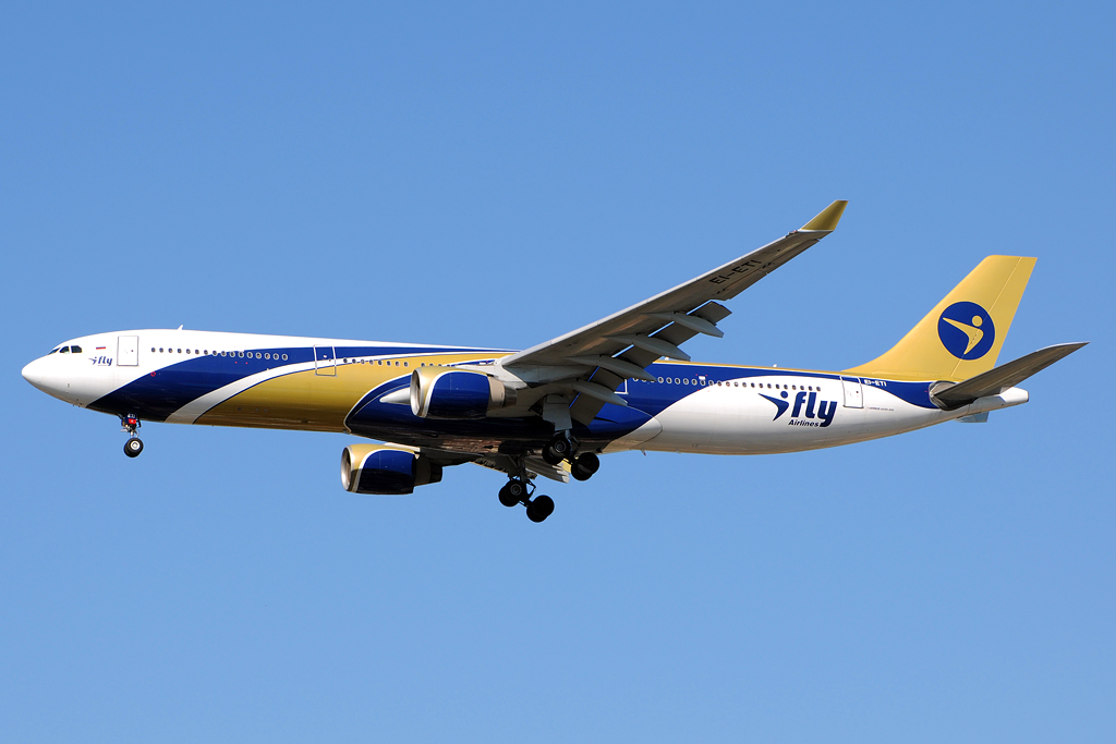 EI-ETI · Airbus A330-322 · (RMI / LIPR)