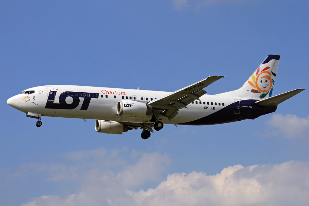 SP-LLE · Boeing 737-45D · (LHR / EGLL)