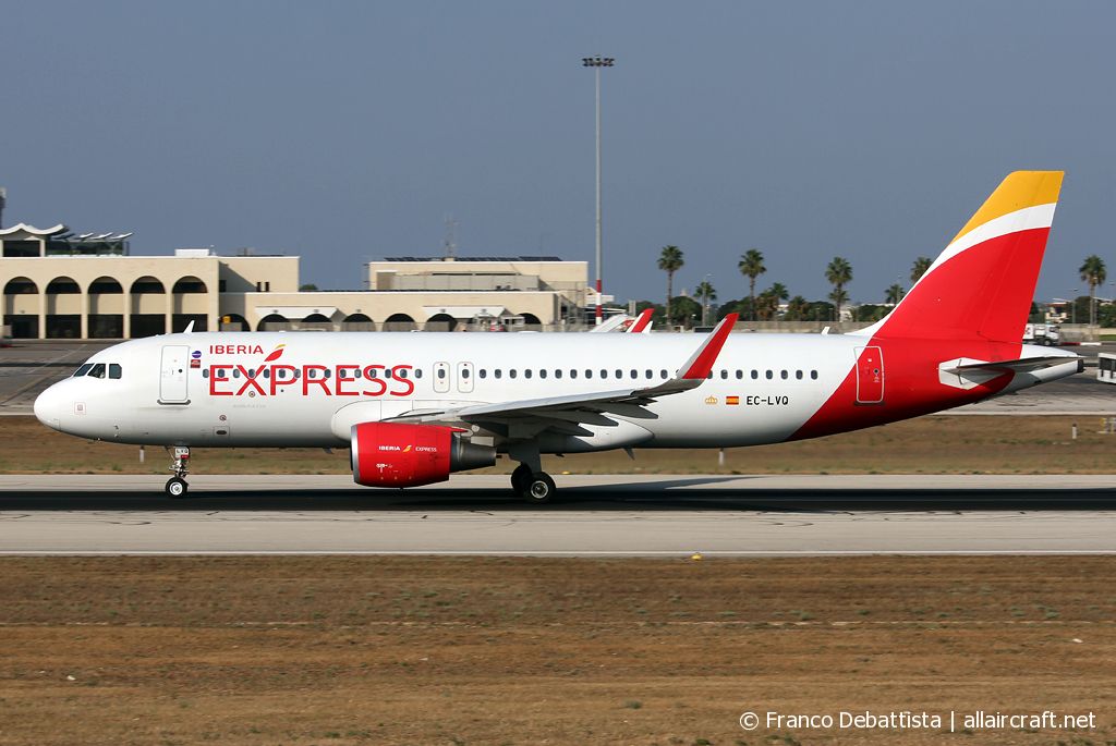 EC-LVQ · Airbus A320-216(WL) · (MLA / LMML)