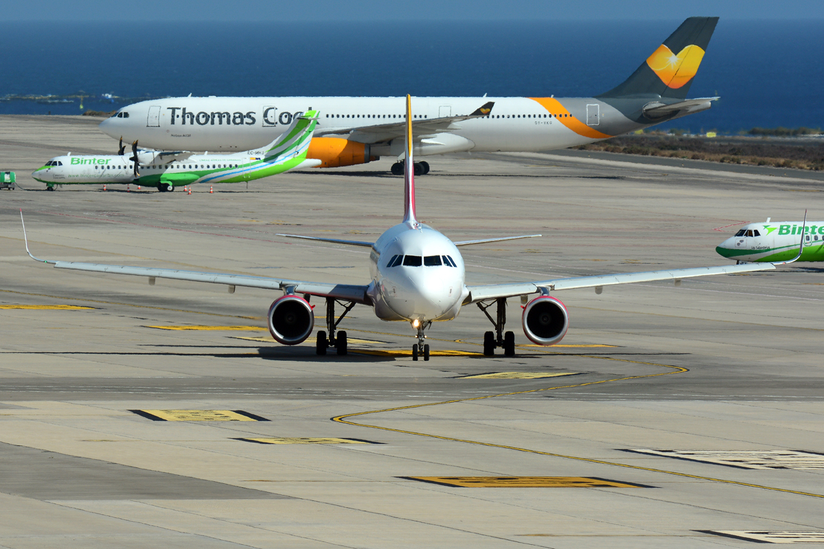 EC-LYE · Airbus A320-216(WL) · (LPA / GCLP)