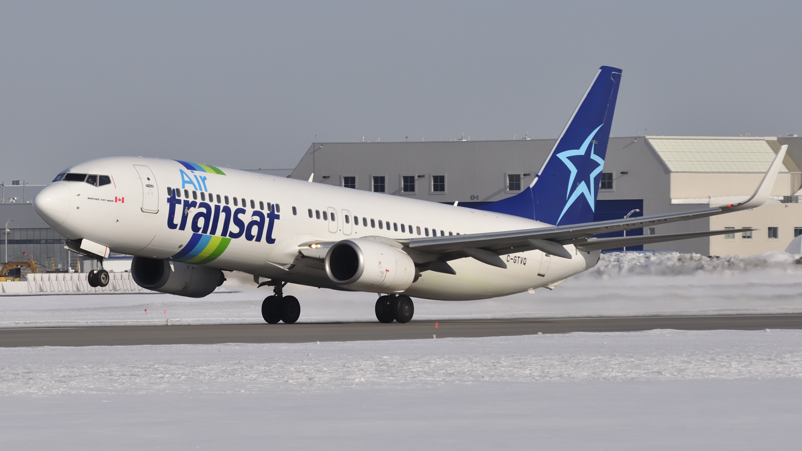 C-GTVQ · Boeing 737-8GJ(WL) · (YUL / CYUL)