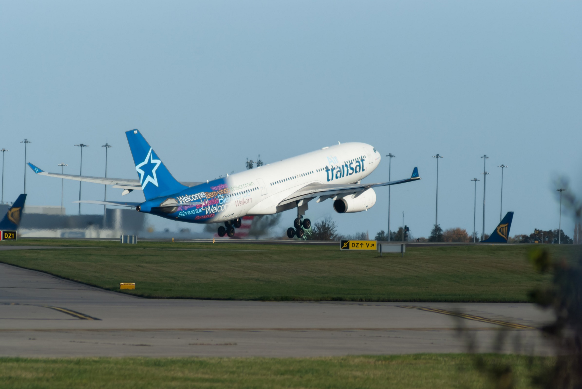 C-GITS · Airbus A330-243 · (MAN / EGCC)