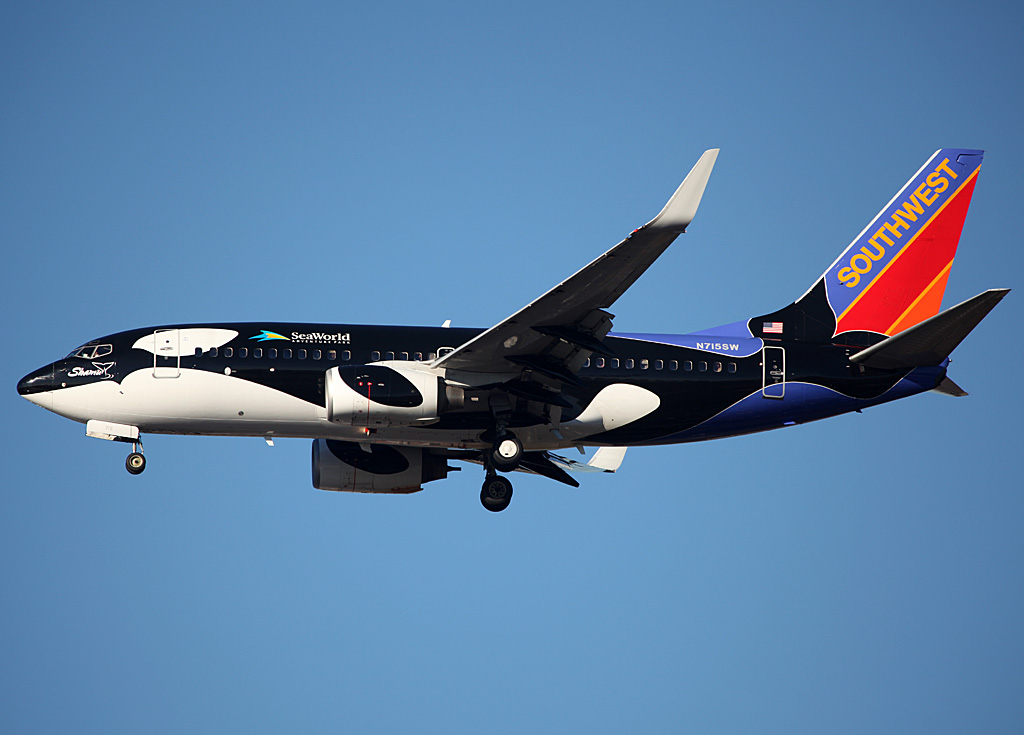N715SW · Boeing 737-7H4 · (ATL / KATL)