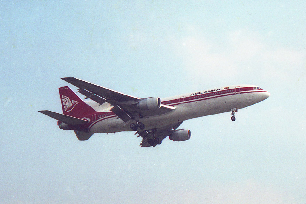 4R-ULN · Lockheed L-1011-200 Tristar · (LHR / EGLL)