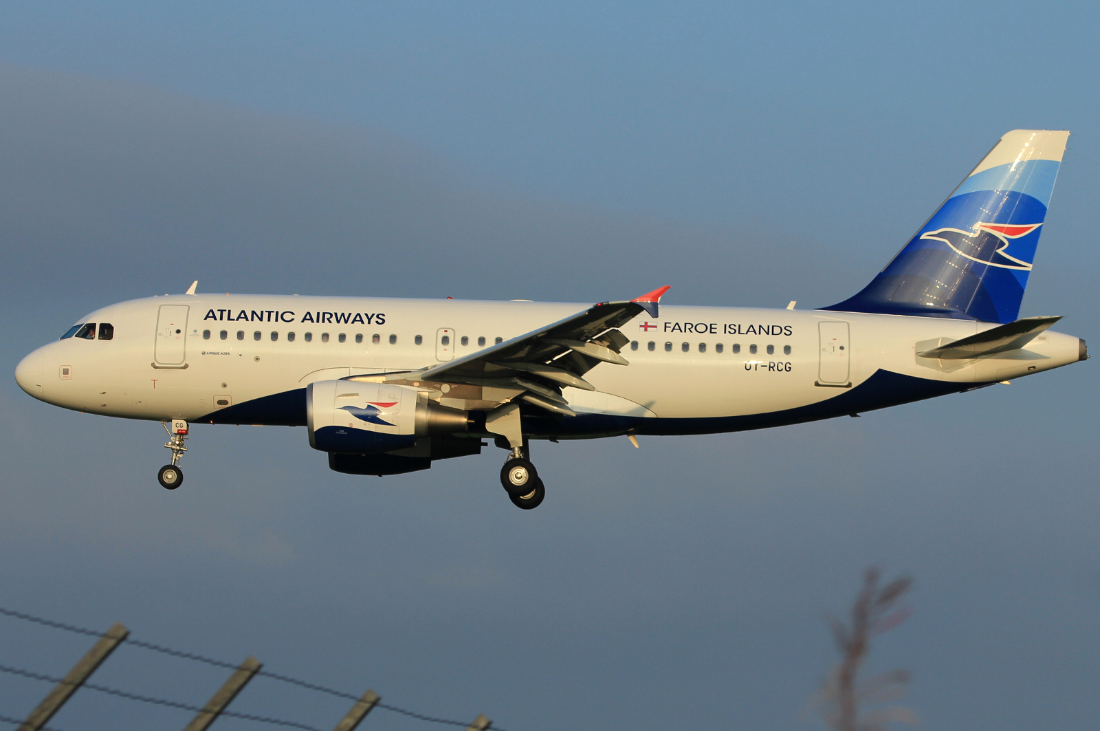 OY-RCG · Airbus A319-115 · (SVG / ENZV)