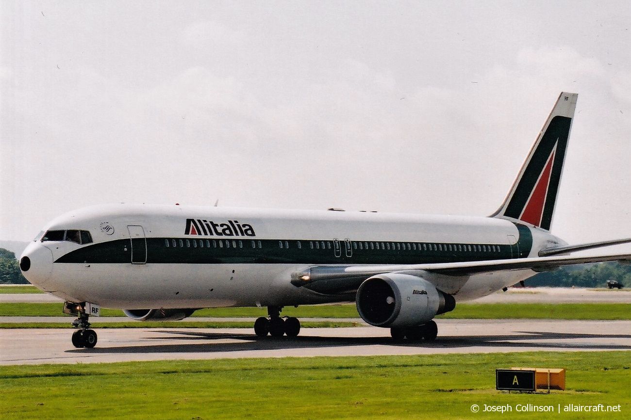 EI-CRF · Boeing 767-31B/ER · (MAN / EGCC)