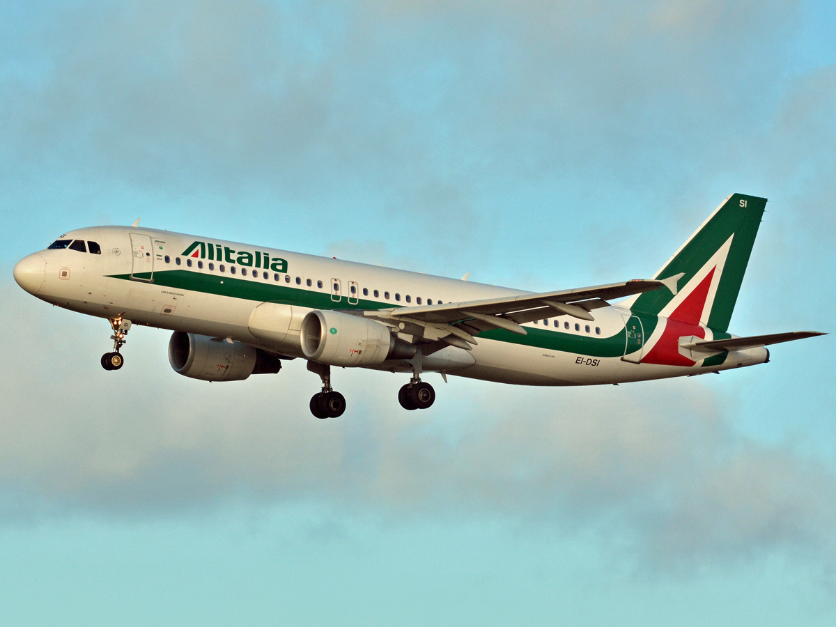 EI-DSI · Airbus A320-216 · (CPH / EKCH)