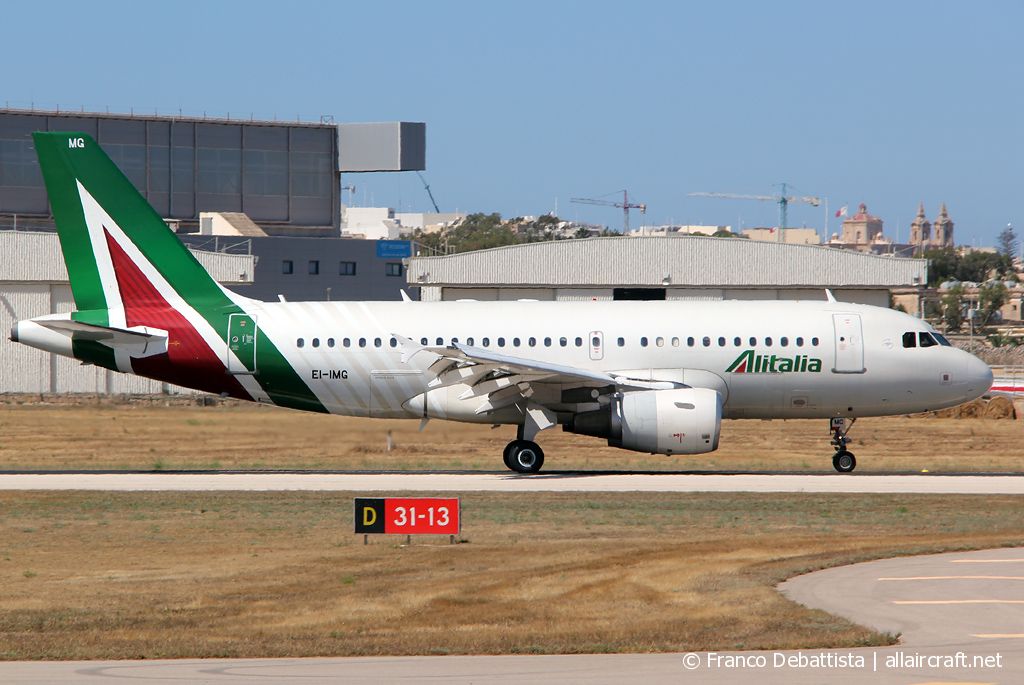 EI-IMG · Airbus A319-112 · (MLA / LMML)