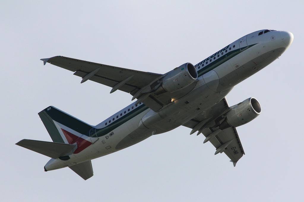 EI-IMR · Airbus A319-111 · (FCO / LIRF)