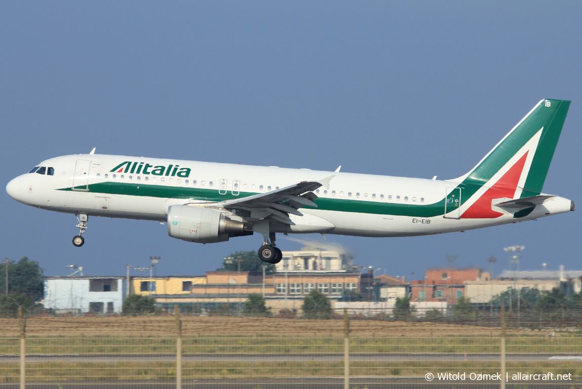 EI-EIB · Airbus A320-216 · (FCO / LIRF)