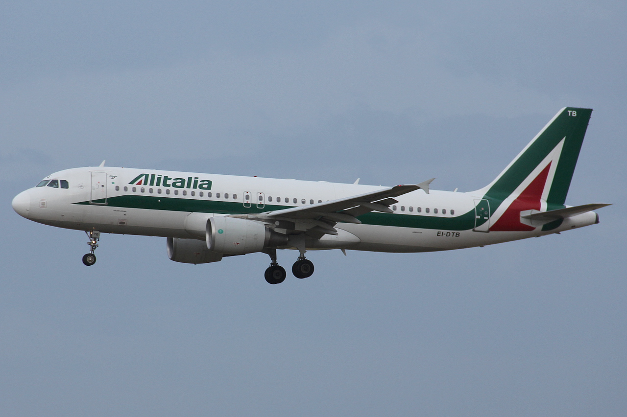 EI-DTB · Airbus A320-216 · (FCO / LIRF)