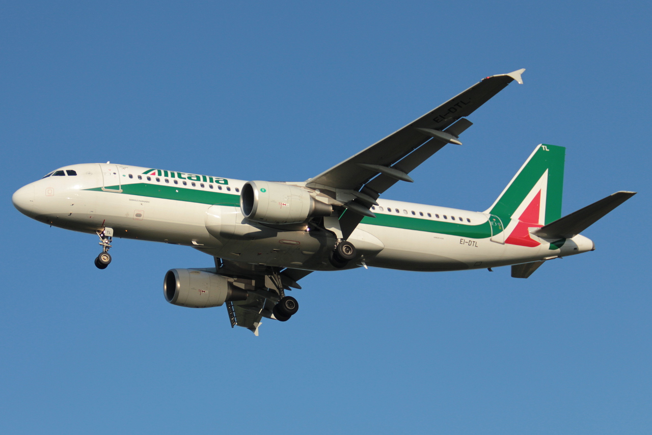 EI-DTL · Airbus A320-216 · (FCO / LIRF)