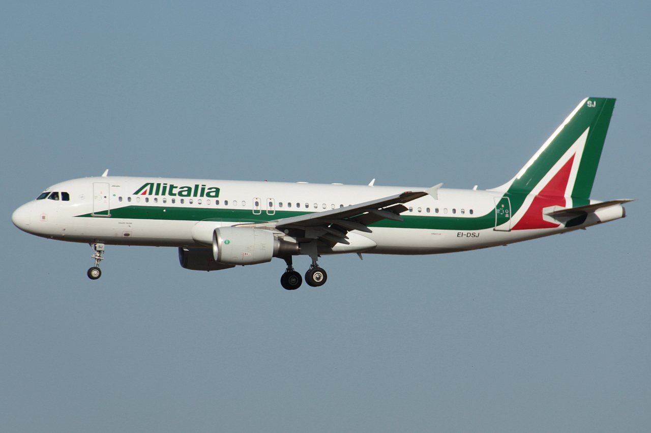 EI-DSJ · Airbus A320-216 · (FCO / LIRF)