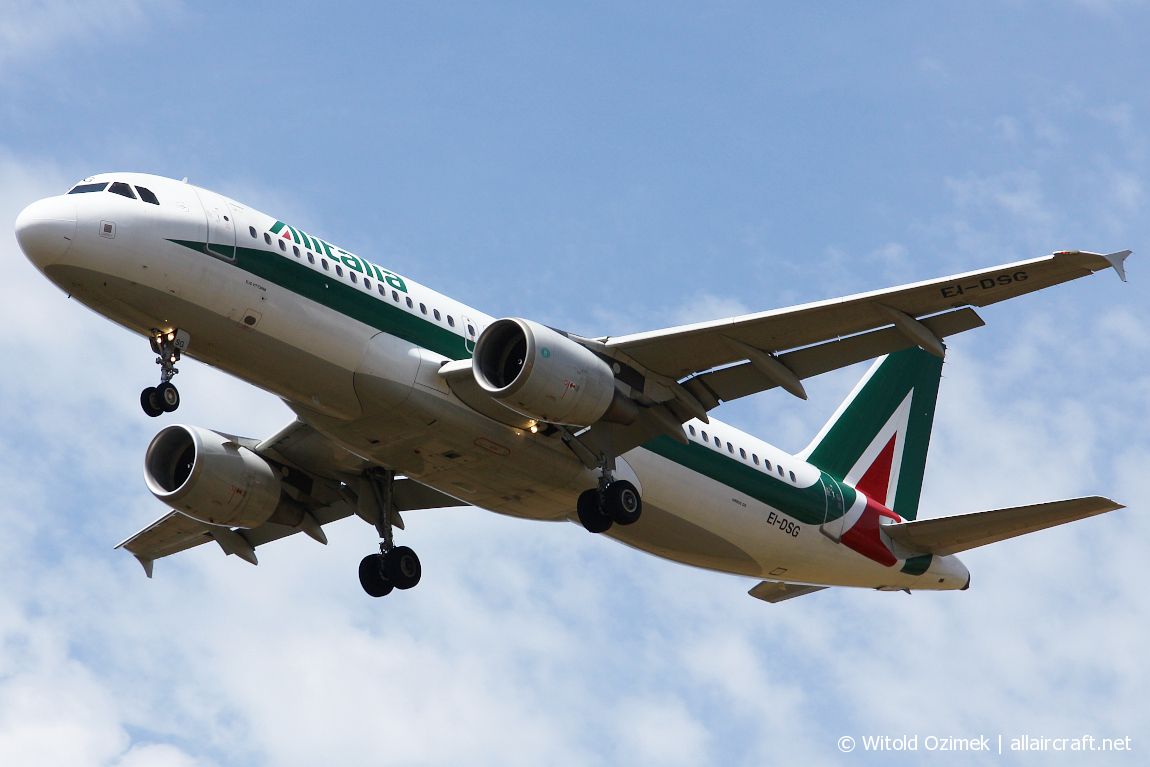 EI-DSG · Airbus A320-216 · (FCO / LIRF)
