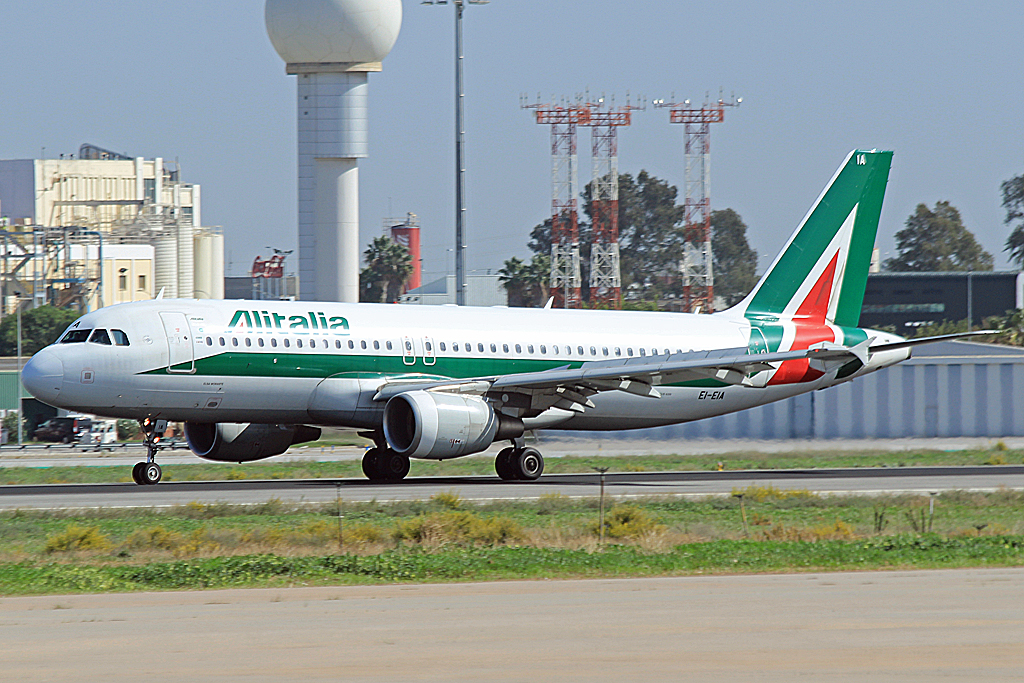 EI-EIA · Airbus A320-216 · (AGP / LEMG)