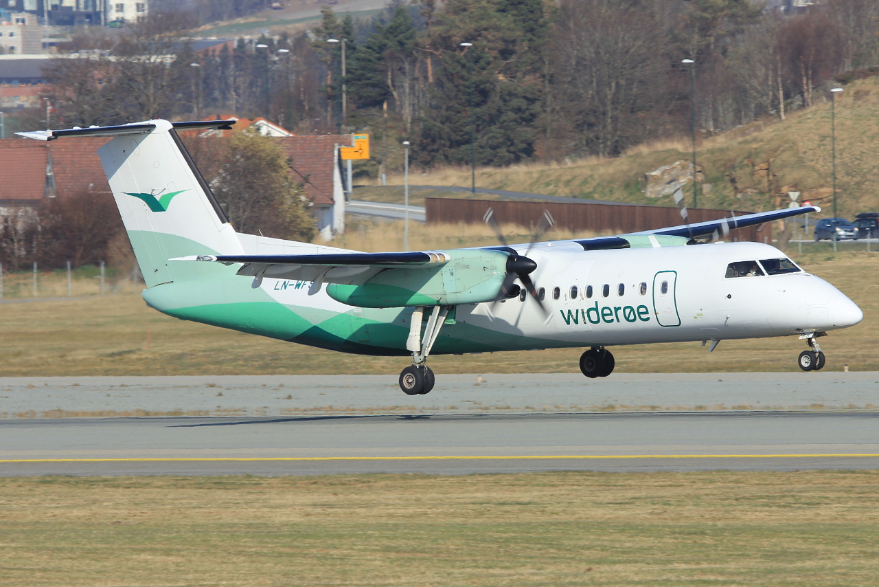 LN-WFS · Bombardier Dash 8-Q311 · (SVG / ENZV)