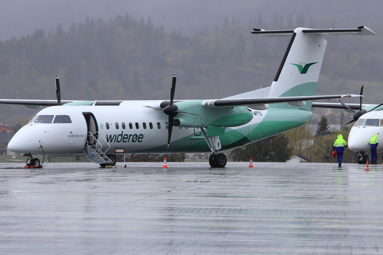 LN-WFD · Bombardier Dash 8-Q311 · (TRD / ENVA)