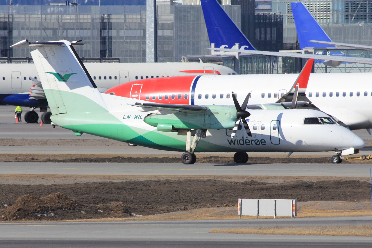 LN-WIL · De Havilland Canada DHC-8-103 Dash 8 · (OSL / ENGM)