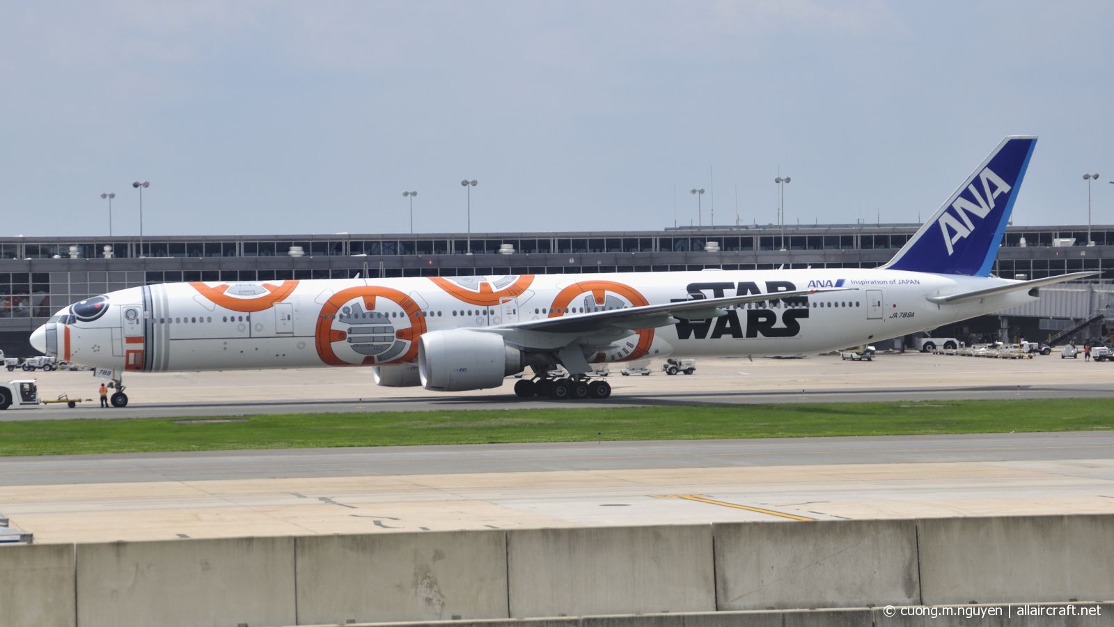 JA789A · Boeing 777-381ER · (IAD / KIAD)