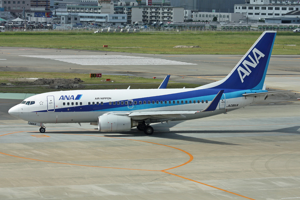 JA06AN · Boeing 737-781 · (FUK / RJFF)