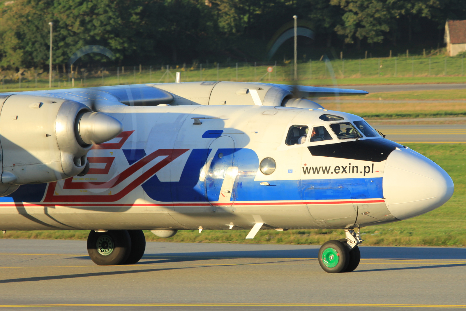 SP-FDT · Antonov An-26B · (SVG / ENZV)