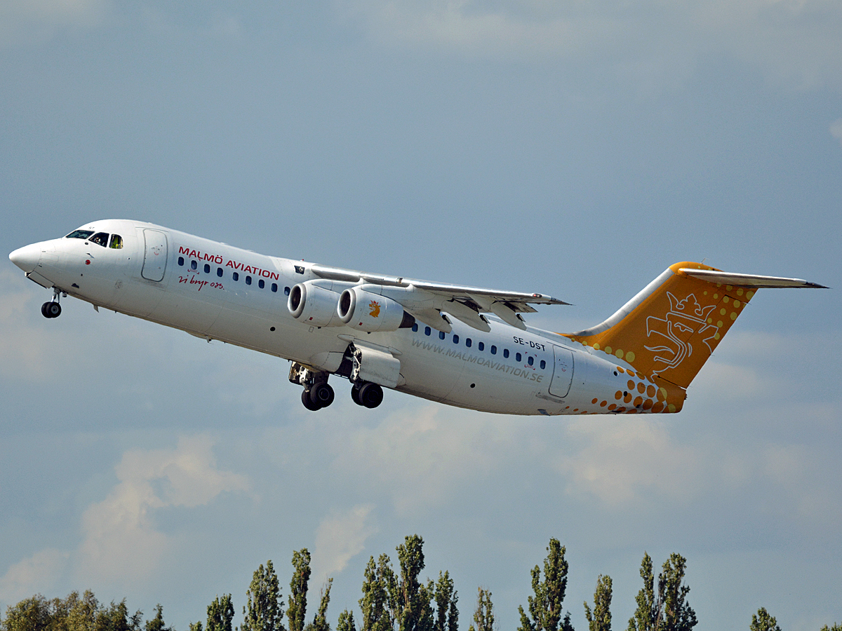 SE-DST · British Aerospace Avro RJ100 · (CPH / EKCH)