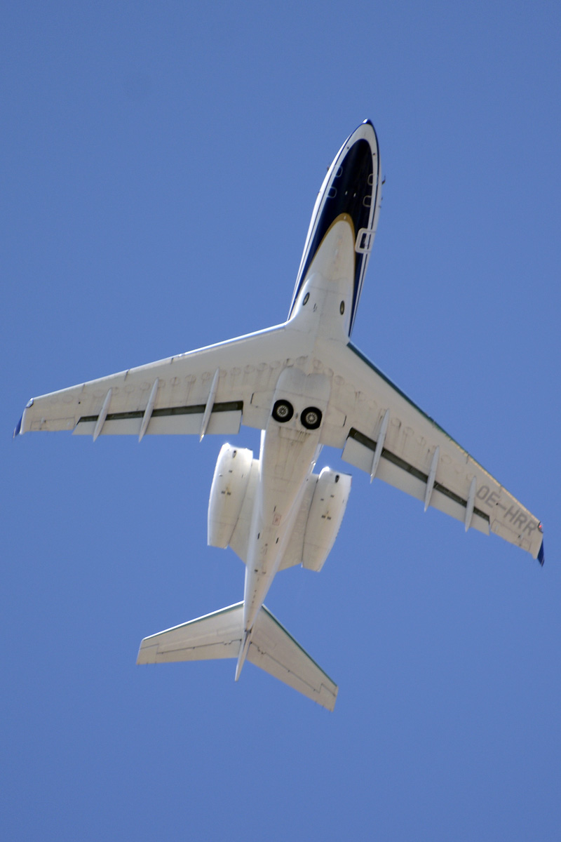 OE-HRR · Bombardier BD-100-1A10 Challenger 300 · (IBZ / LEIB)