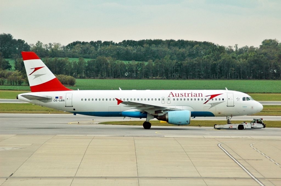 OE-LBN · Airbus A320-214 · (VIE / LOWW)