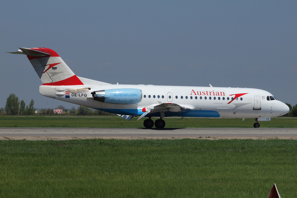 OE-LFG · Fokker 70 · (OTP / LROP)