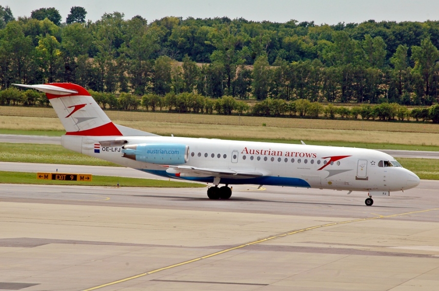OE-LFJ · Fokker 70 · (VIE / LOWW)