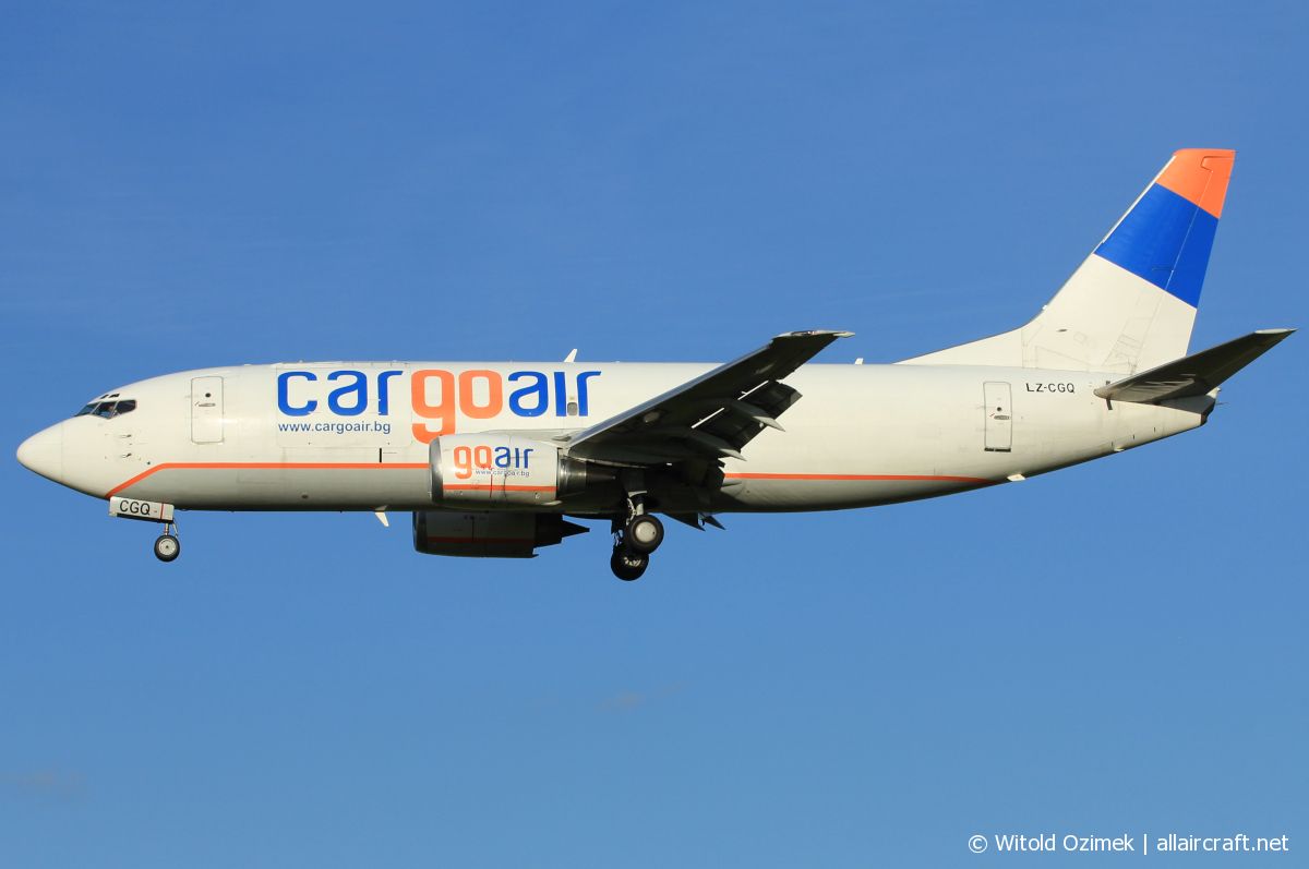 LZ-CGQ · Boeing 737-3Y5(SF) · (SVG / ENZV)
