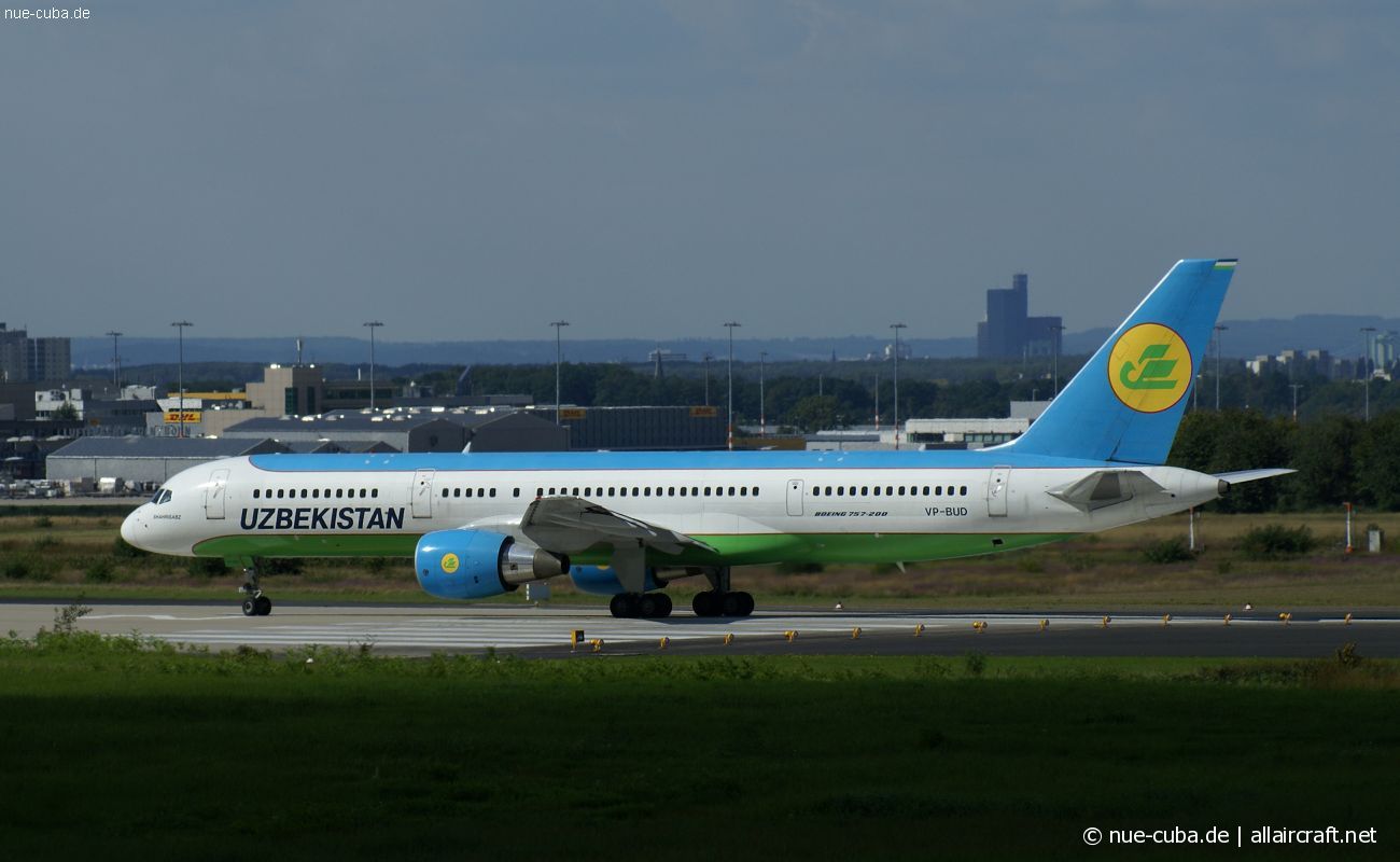 VP-BUD · Boeing 757-23P · (CGN / EDDK)