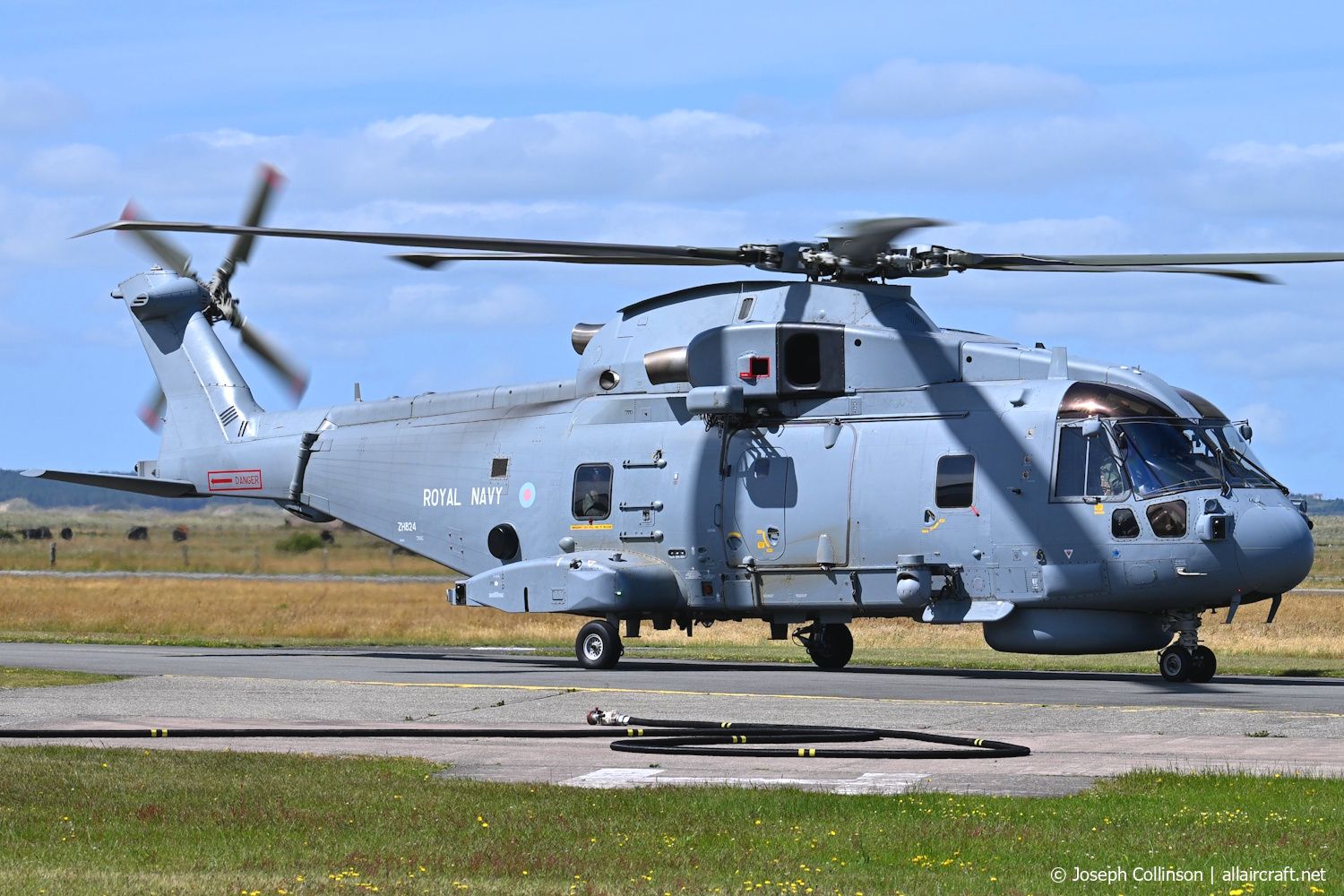 ZH824 · AgustaWestland EH-101 Merlin HM.1 · (EGCK)