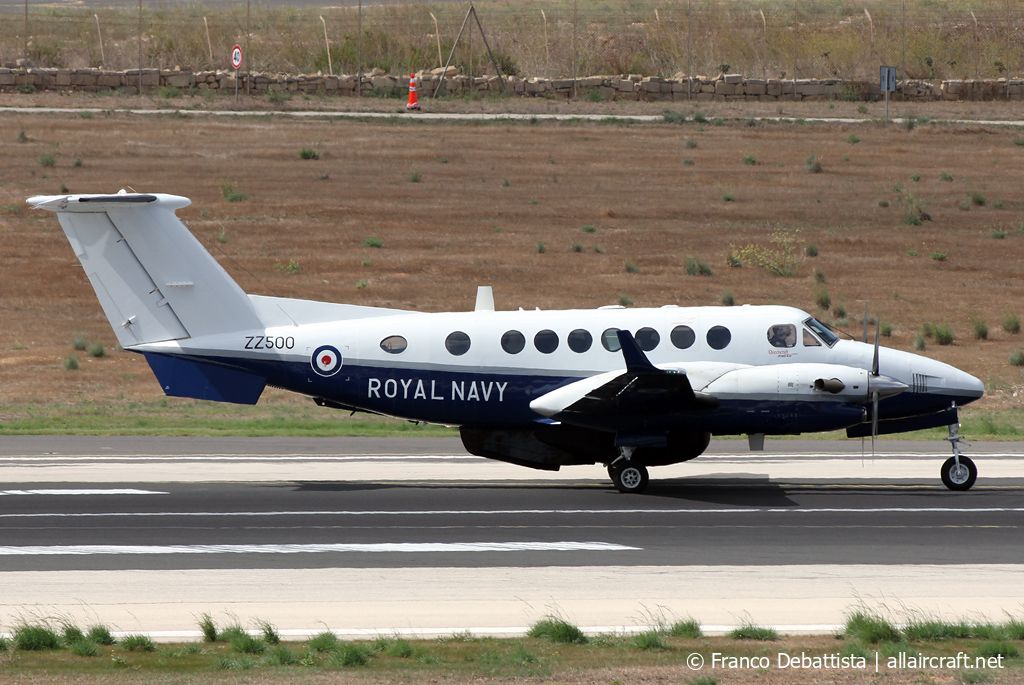 ZZ500 · Hawker Beechcraft B350CER Avenger T1 · (MLA / LMML)