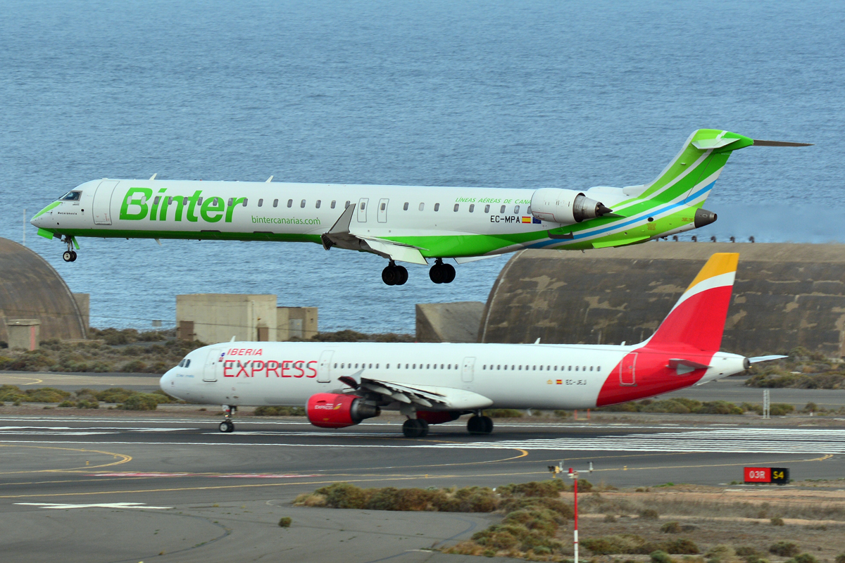EC-MPA · Bombardier CRJ-1000 · (LPA / GCLP)