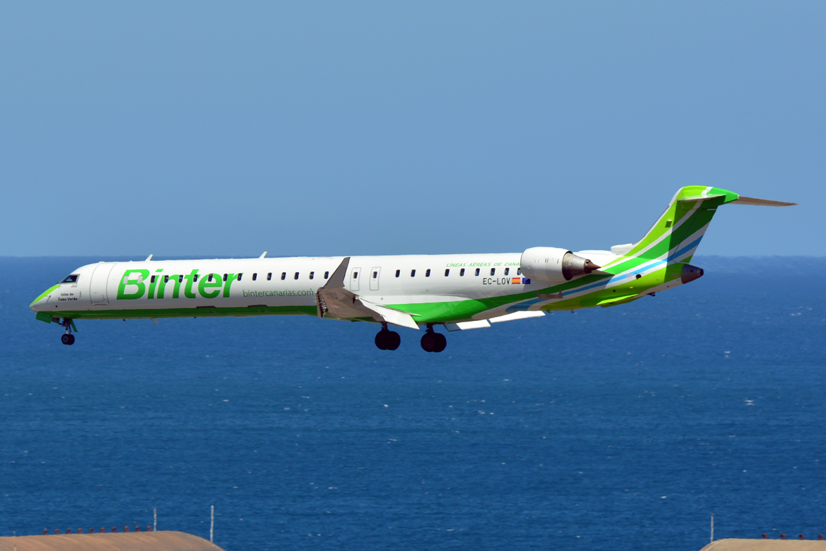 EC-LOV · Bombardier CRJ-1000ER · (LPA / GCLP)