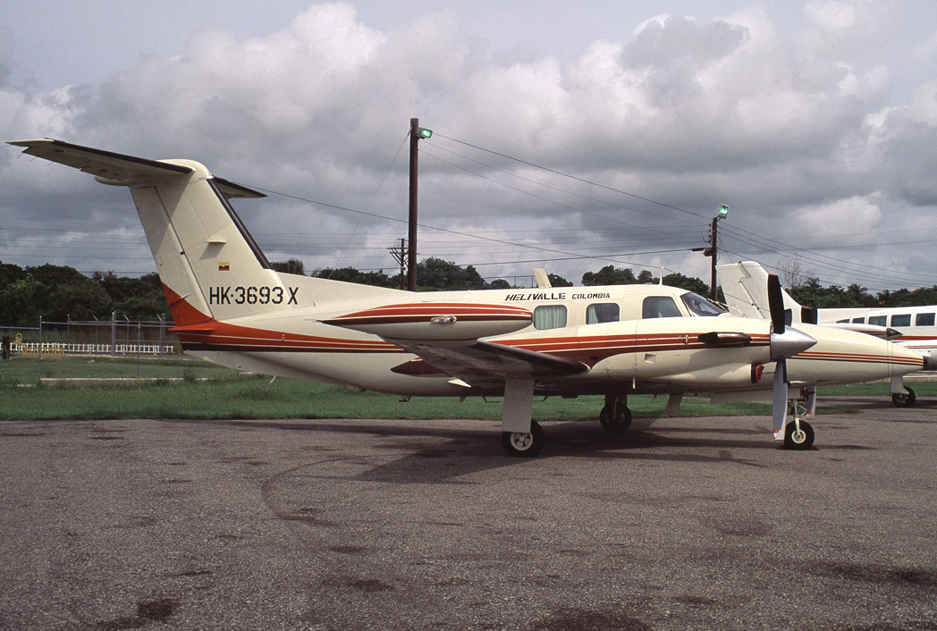 HK-3693X · Piper PA-42 Cheyenne III · (LRM / MDLR)
