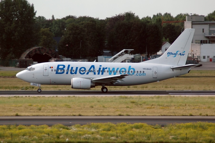 YR-BAG · Boeing 737-5L9 · (BRU / EBBR)