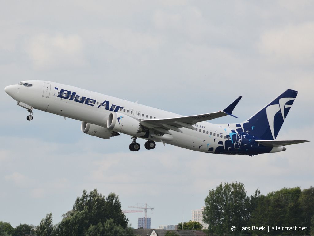 YR-MXA · Boeing 737-8 MAX · (CPH / EKCH)