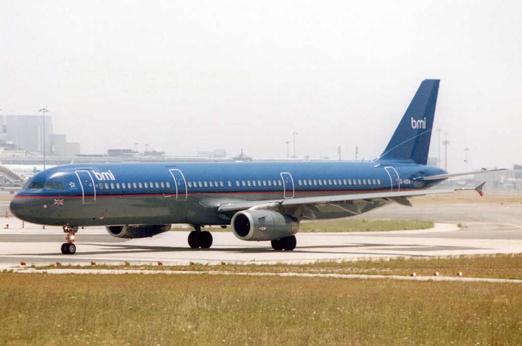 G-MIDA · Airbus A321-231 · (LIS / LPPT)
